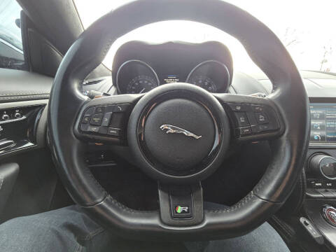 2015 Jaguar F-TYPE R