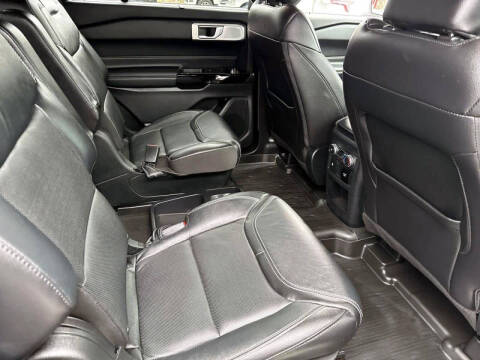 2021 Ford Explorer ST