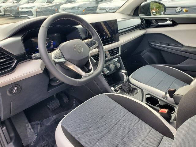 2025 Volkswagen Taos S