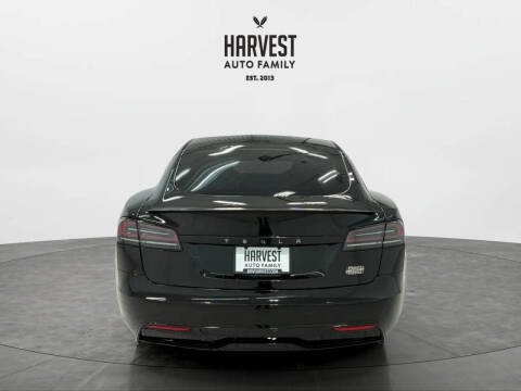 2023 Tesla Model S Plaid