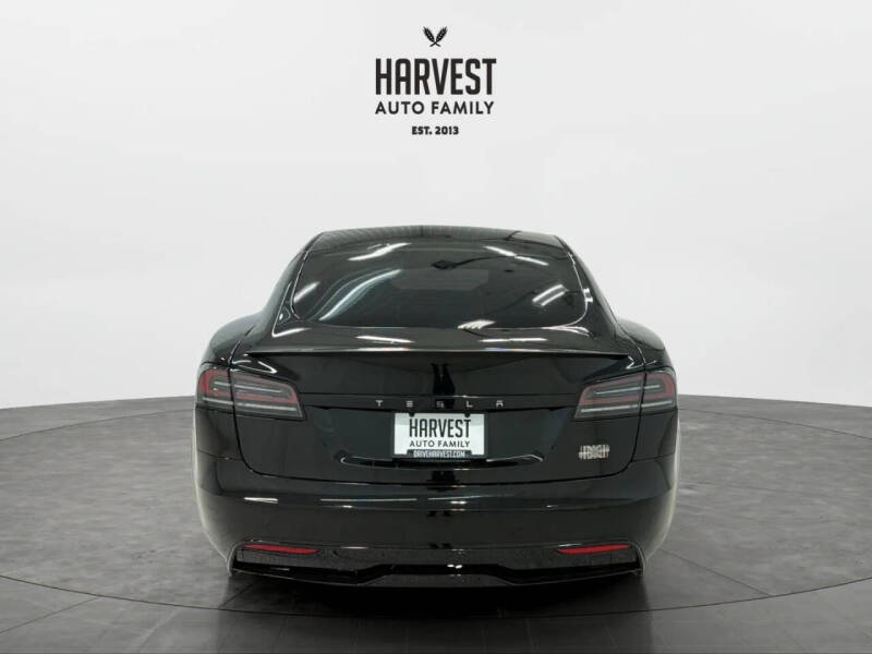 2023 Tesla Model S Plaid