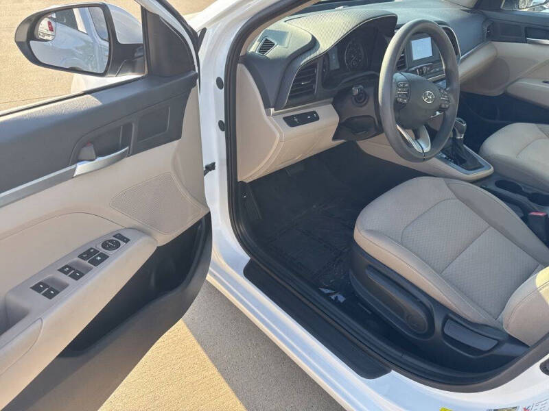 2020 Hyundai Elantra