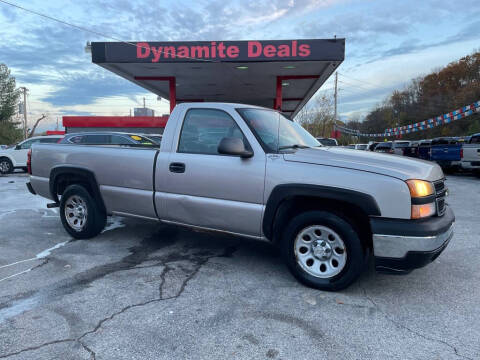 2006 Chevrolet Silverado 1500 for sale at Dynamite Deals LLC in Arnold MO