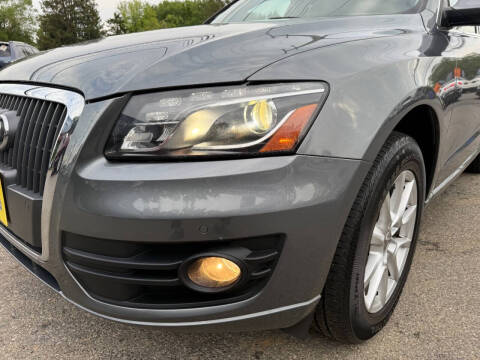 2012 Audi Q5 2.0T quattro Premium Plus