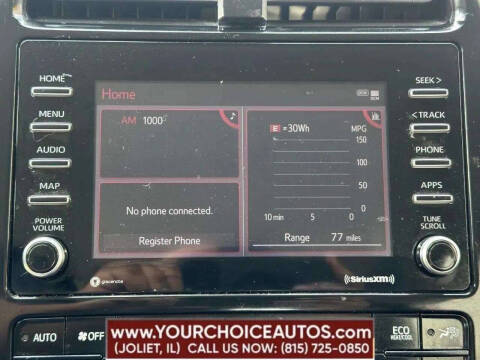 2022 Toyota Prius LE