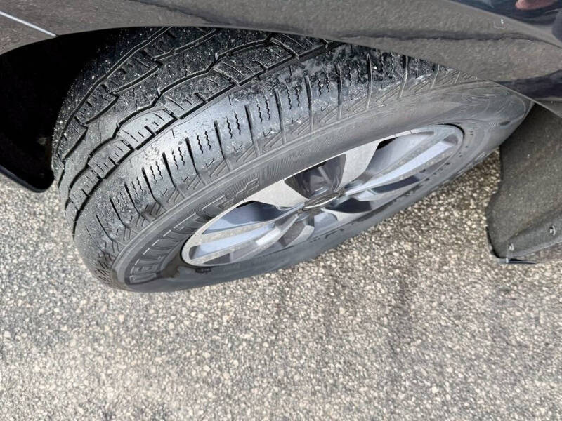 2024 Chrysler Pacifica Plug-In Hybrid Select