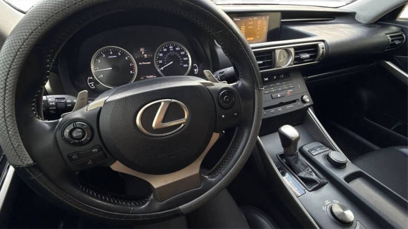 2015 Lexus IS 250
