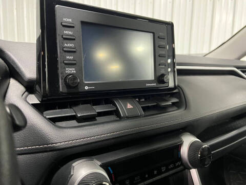 2020 Toyota RAV4 Hybrid LE