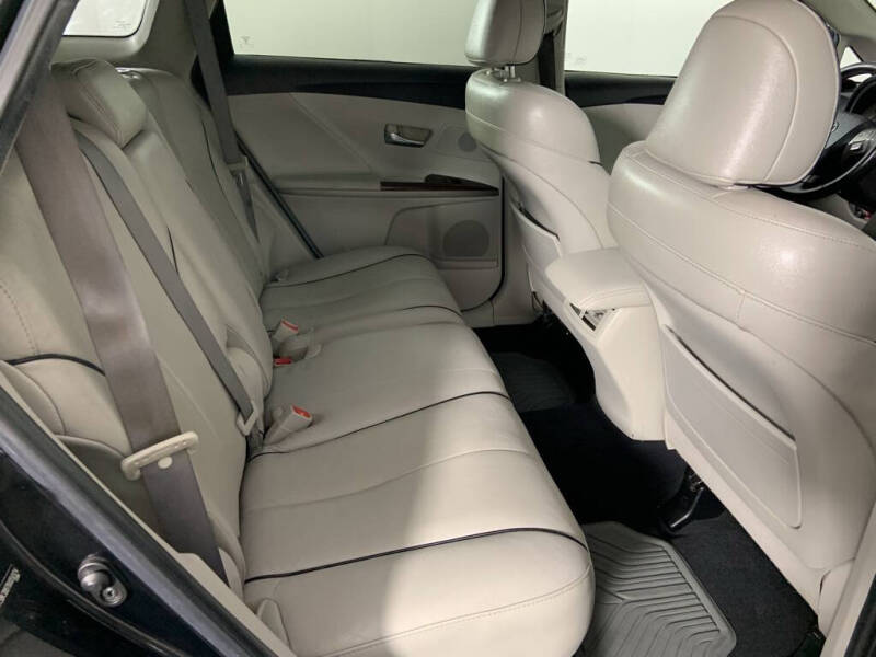 2011 Toyota Venza AWD V6