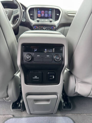 2017 GMC Acadia SLT-1