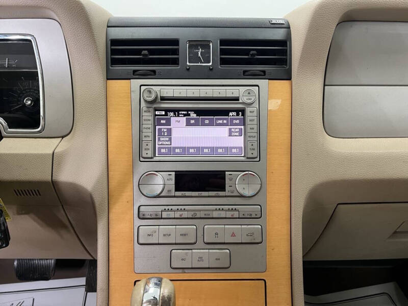 2008 Lincoln Navigator L