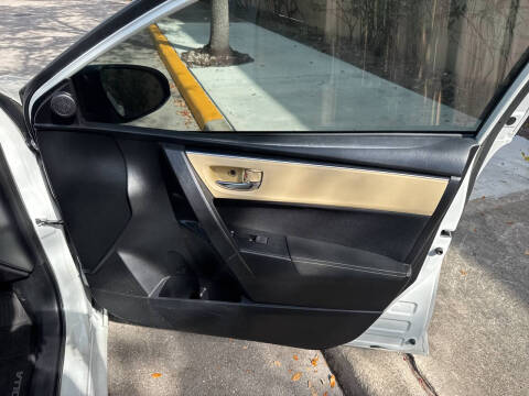 2017 Toyota Corolla LE