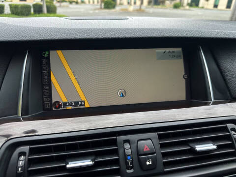 2016 BMW 5 Series 528i