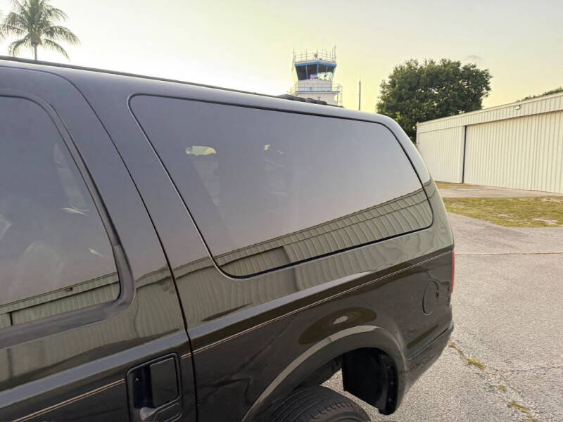 2004 Ford Excursion Eddie Bauer