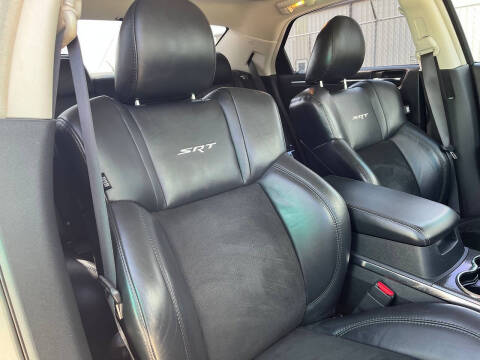 2009 Chrysler 300 SRT-8