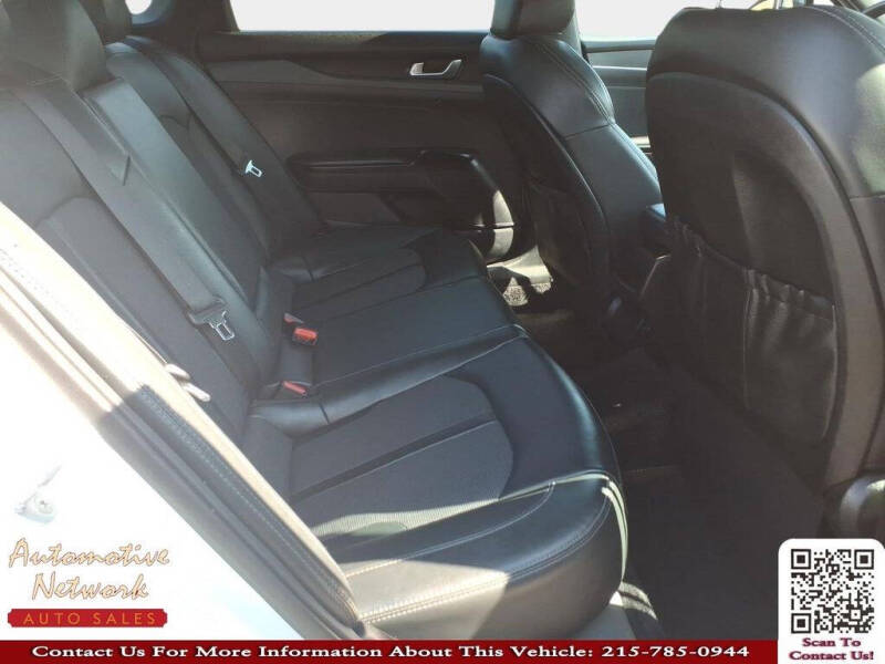 2022 Kia K5