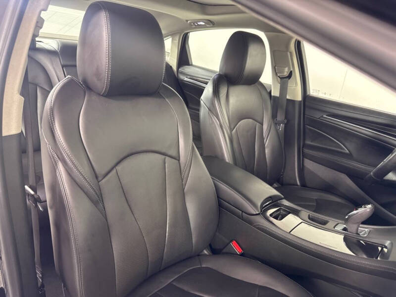 2017 Buick LaCrosse Premium