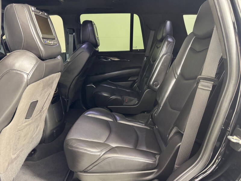 2018 Cadillac Escalade Platinum