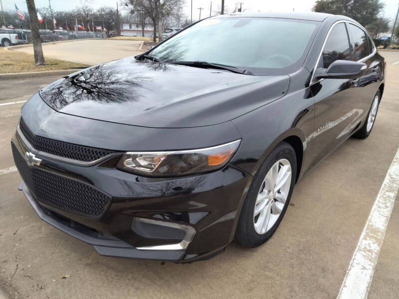 2018 Chevrolet Malibu for sale at LA PULGA DE AUTOS in Dallas TX