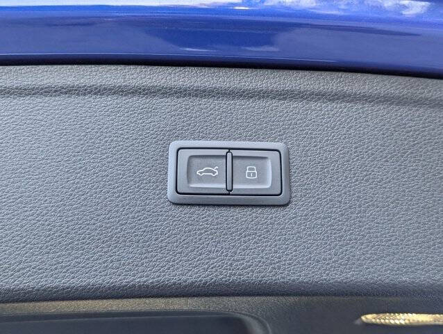 2024 Audi Q5 e quattro S line Prem Pl 55 TFSI