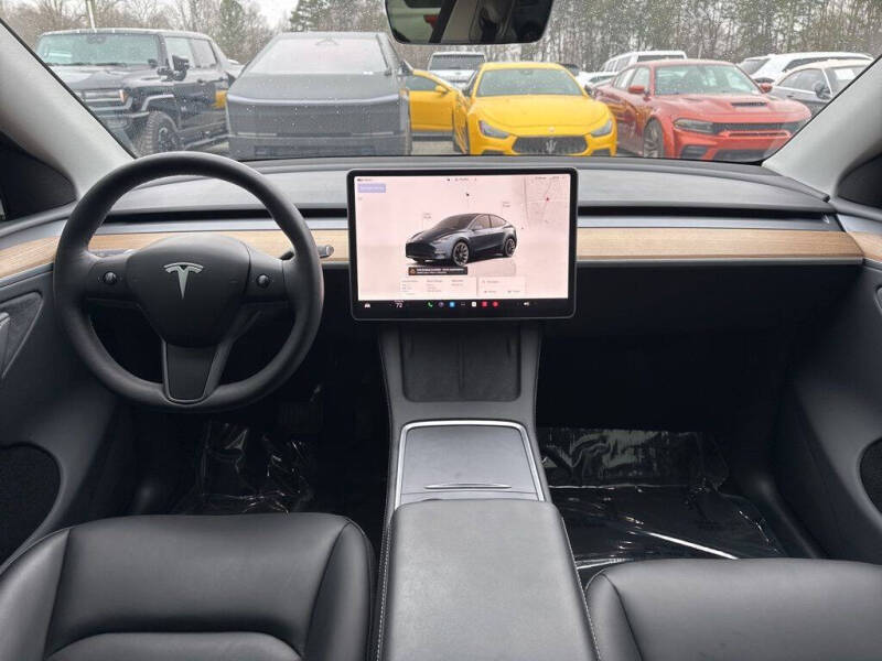 2024 Tesla Model Y Long Range