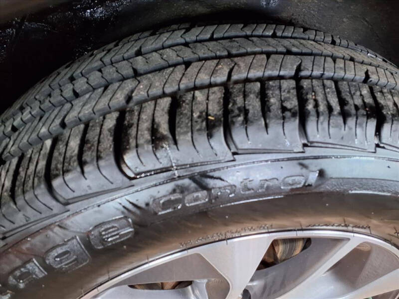 2017 Toyota RAV4 Hybrid XLE