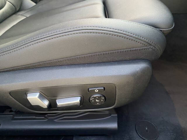 2021 BMW 3 Series 330e xDrive