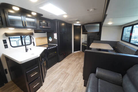 2022  Forest River  Grey Wolf Limited 26DBH