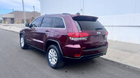 2016 Jeep Grand Cherokee Laredo