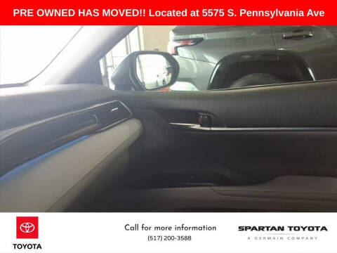 2020 Toyota Camry Hybrid XLE