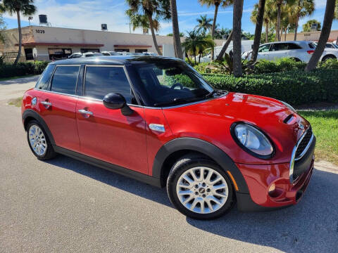 2015 MINI Hardtop 4 Door Cooper S