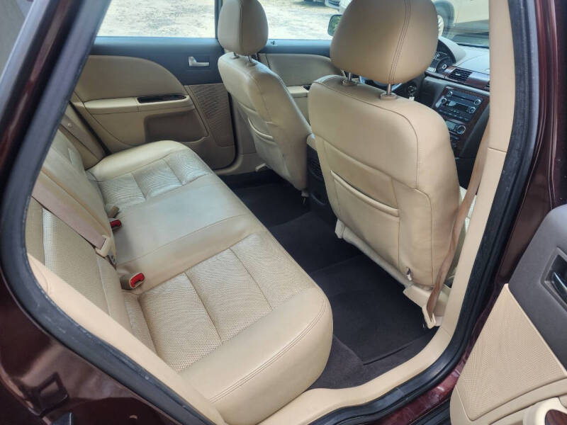 2009 Ford Taurus SEL