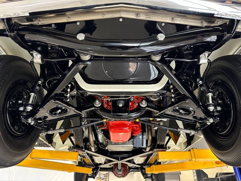 1957 Ford Thunderbird