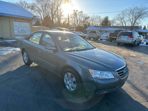 2010 Hyundai Sonata for sale at Steerz Auto Sales in Frankfort IL
