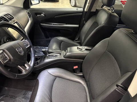 2019 Dodge Journey Crossroad