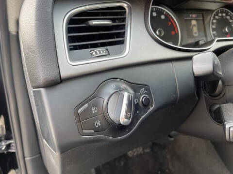 2014 Audi A4 2.0T quattro Premium Plus