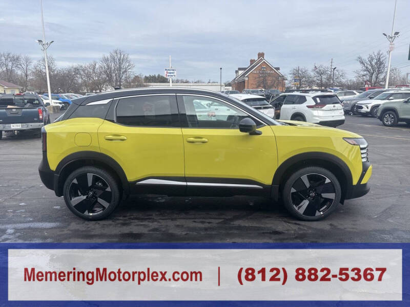 2025 Nissan Kicks SR