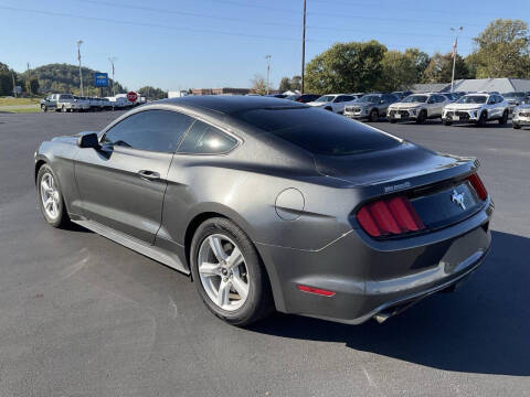 2017 Ford Mustang V6