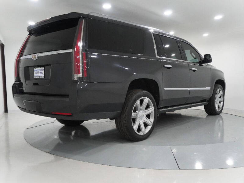 2019 Cadillac Escalade ESV Premium Luxury