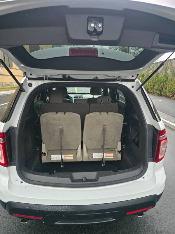 2013 Ford Explorer