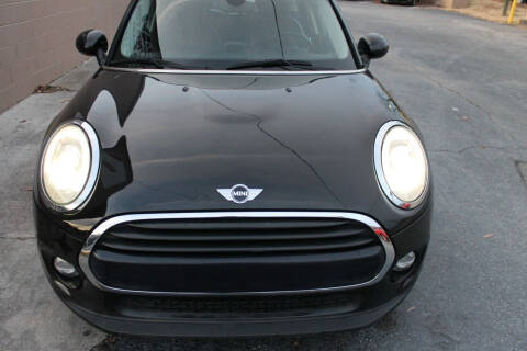 2016 MINI Hardtop 4 Door Cooper