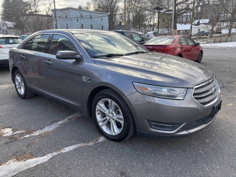 2014 Ford Taurus SEL