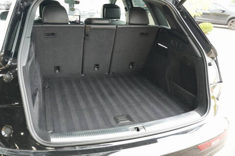 2021 Audi SQ5 3.0T quattro Premium Plus