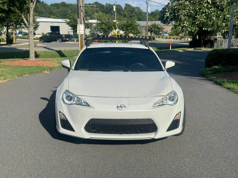 2016 Scion FR-S