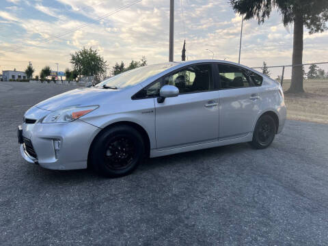 2013 Toyota Prius Three