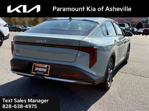 2025 Kia K4 LXS