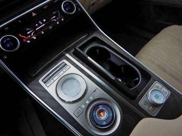 2022 Genesis GV80 2.5T