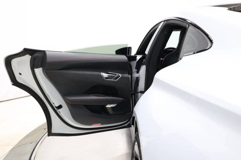 2022 Audi RS e-tron GT quattro