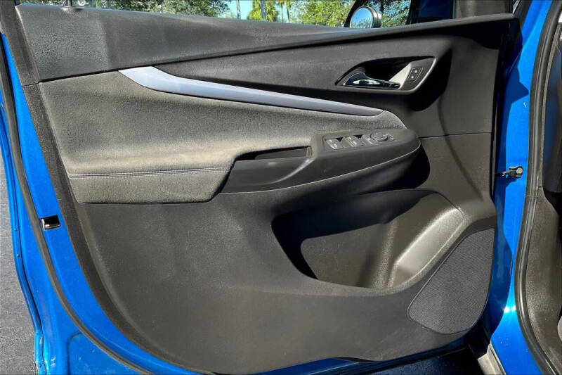 2023 Chevrolet Bolt EUV LT