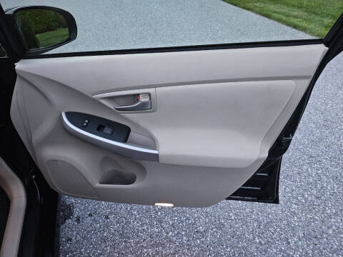 2014 Toyota Prius Two